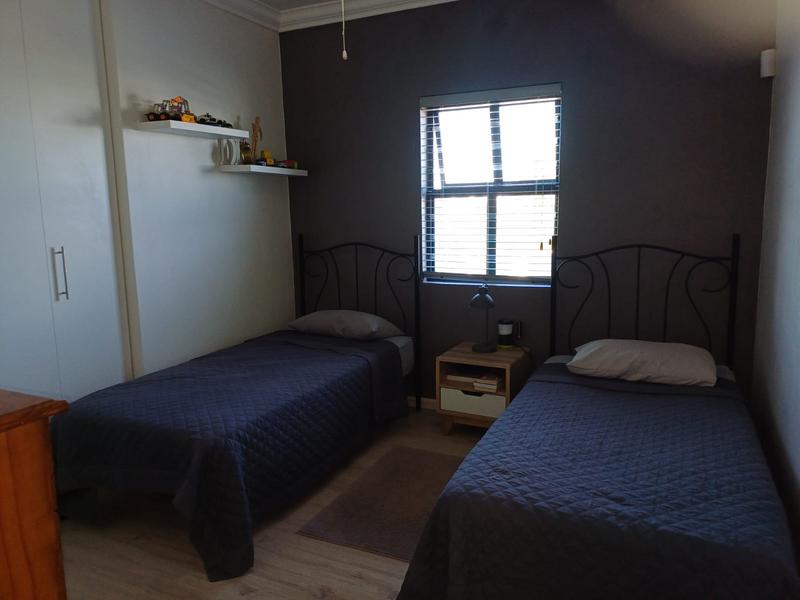 3 Bedroom Property for Sale in Britannia Bay Western Cape